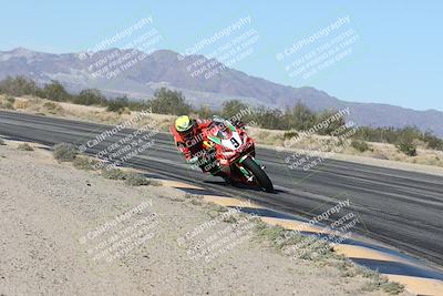 media/Dec-04-2025-Racers Edge (Thu) [[5ebc9f124d]]/2-A Group/1-Session 2 (Turn 7 Inside)/